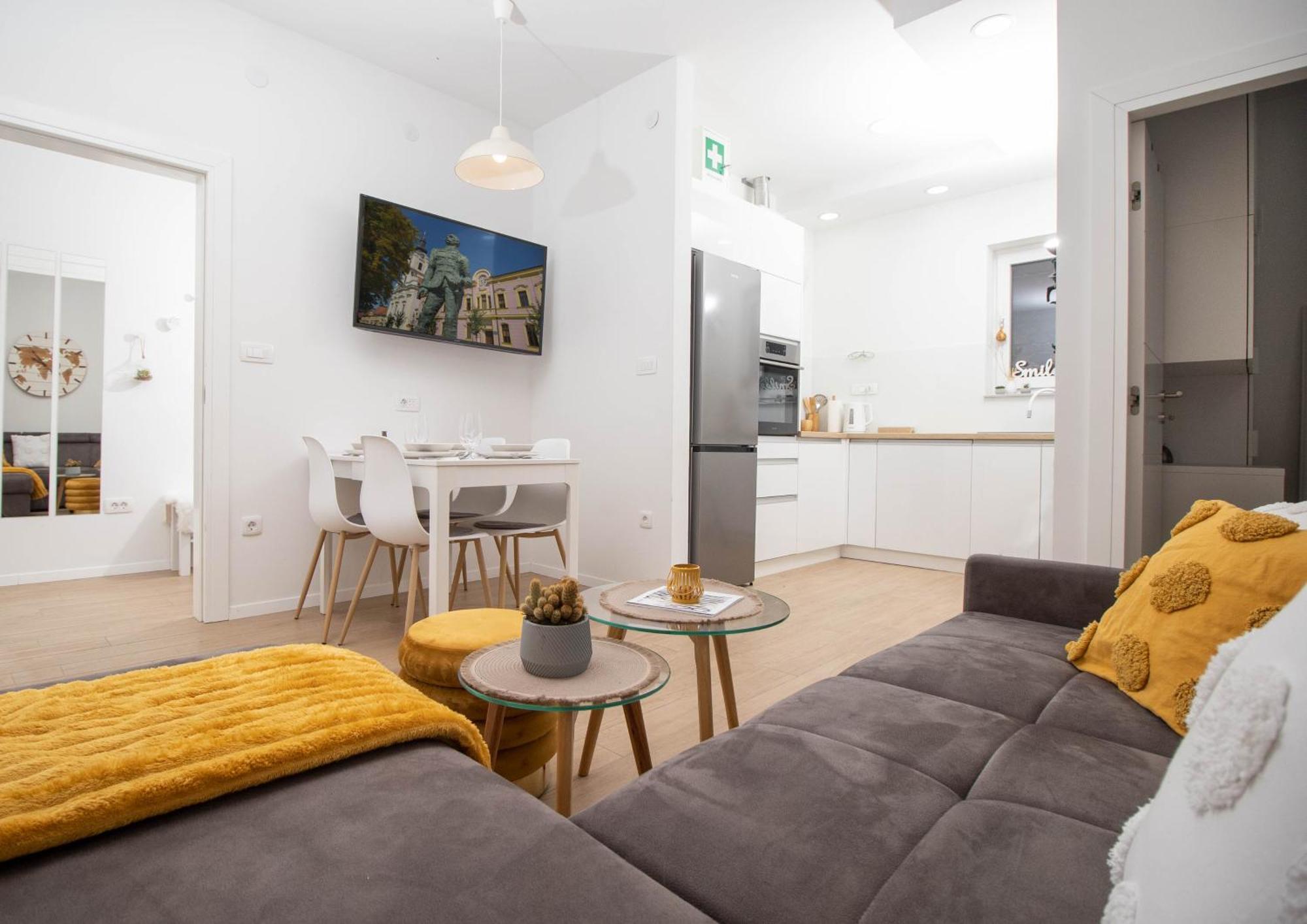 Apartman Maki Vinkovci Extérieur photo